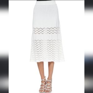 ALC Snyder Zigzag stich A line skirt. Size S/P white. Worn once.